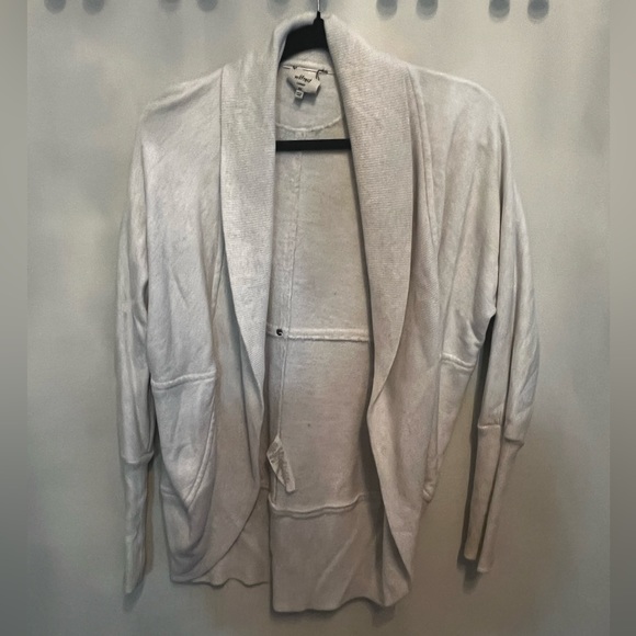 Off-White Cardigan | XS | Wilfred - Picture 1 of 3